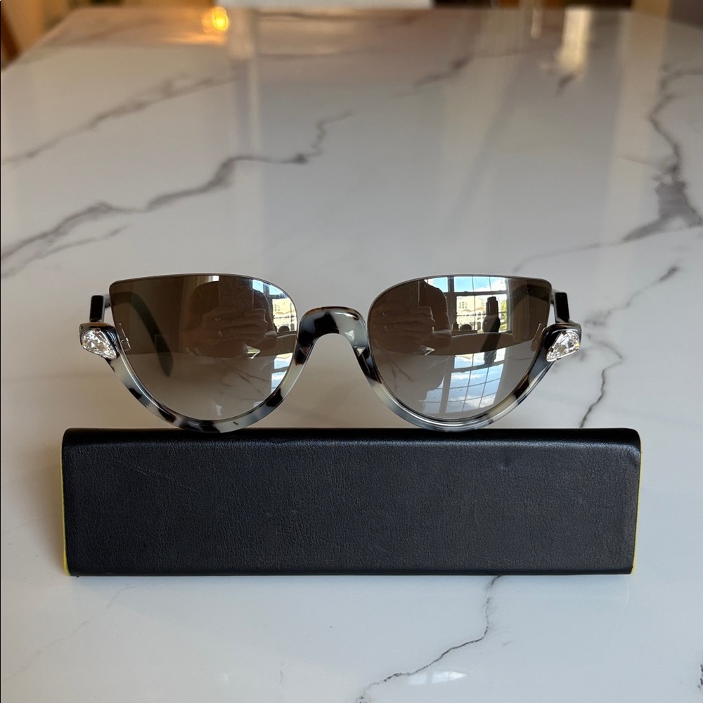 Fendi  Brown  gradient Sunglasses